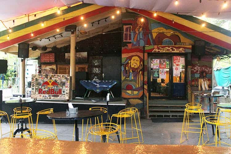 high spirits cafe pune