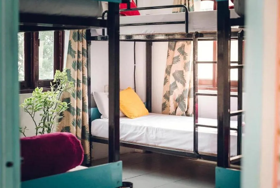 an albergue (homestay) hostel udaipur