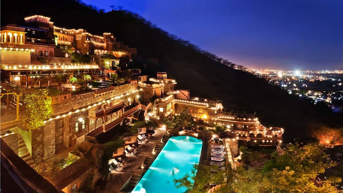 neemrana-fort-palace- Resorts in India for Honeymoon