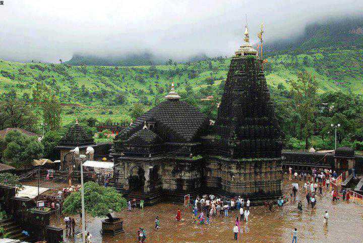 trimbakeshwar shiva temple