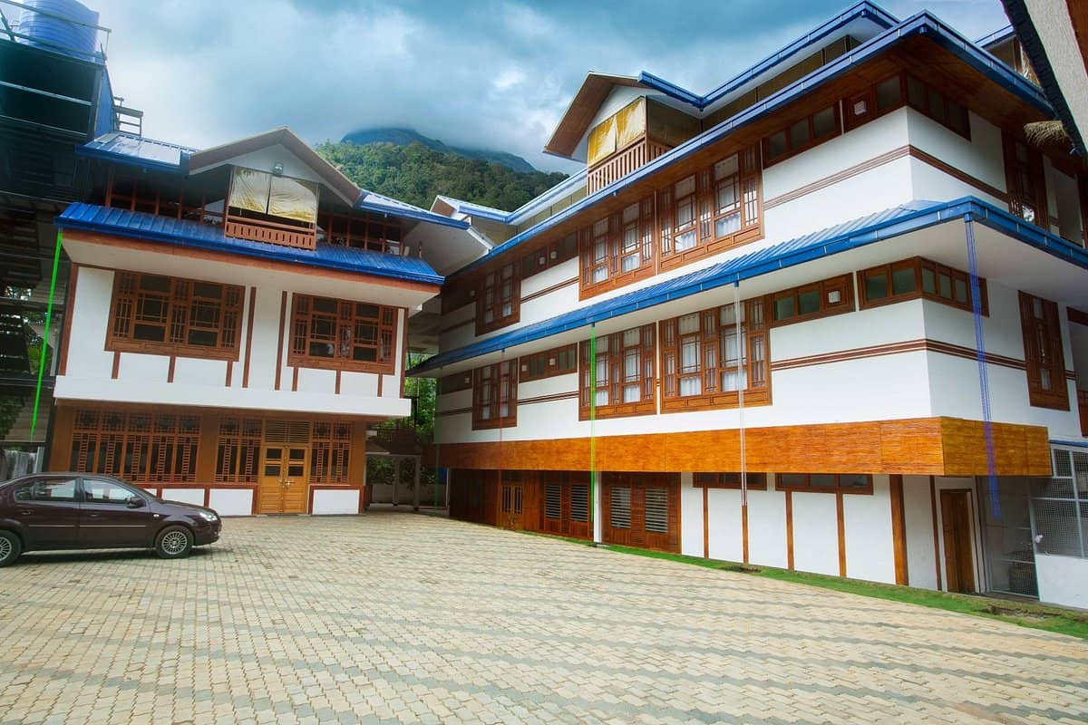 At Wood Resort Munnar