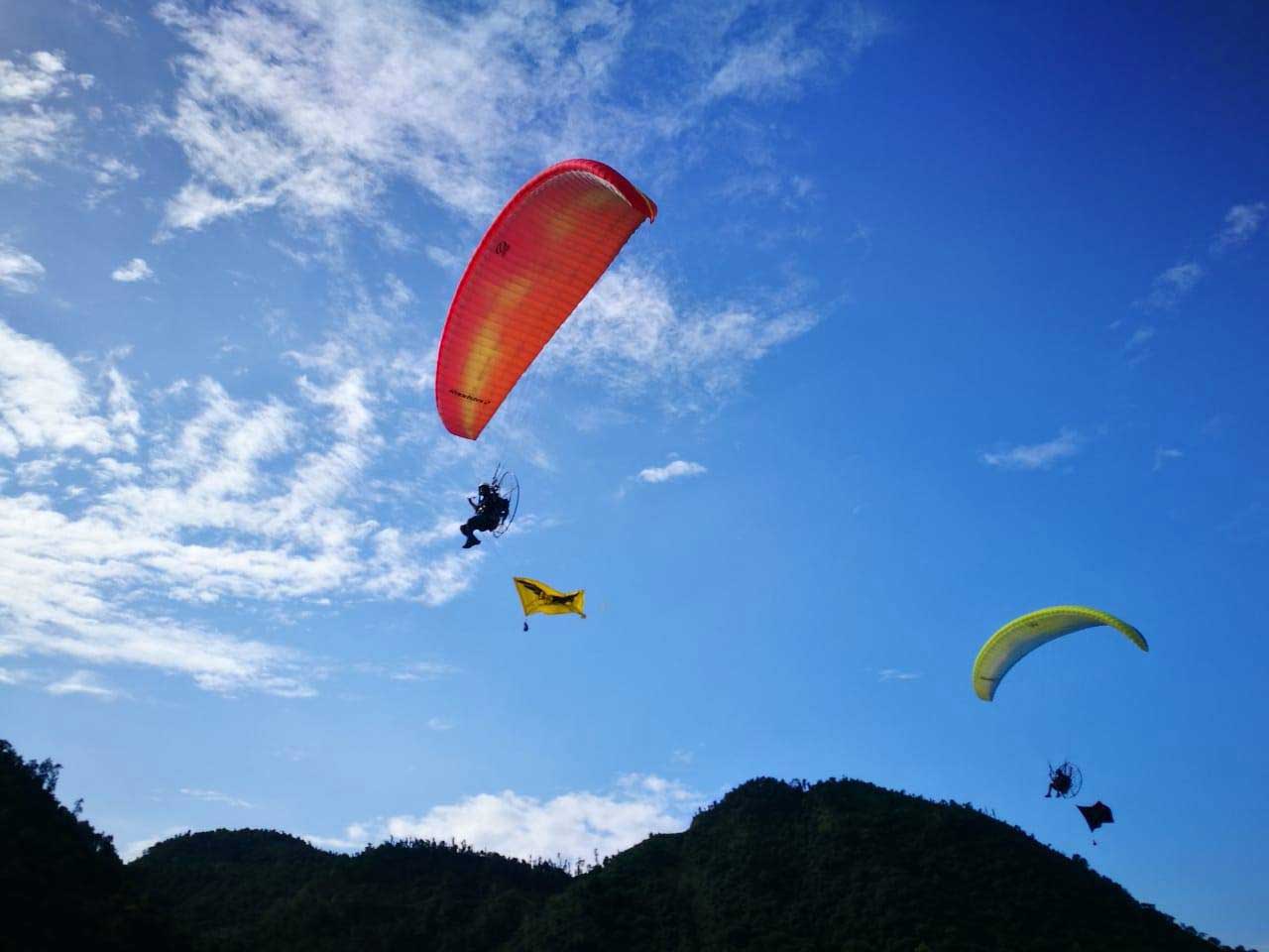 paragliding dehradun