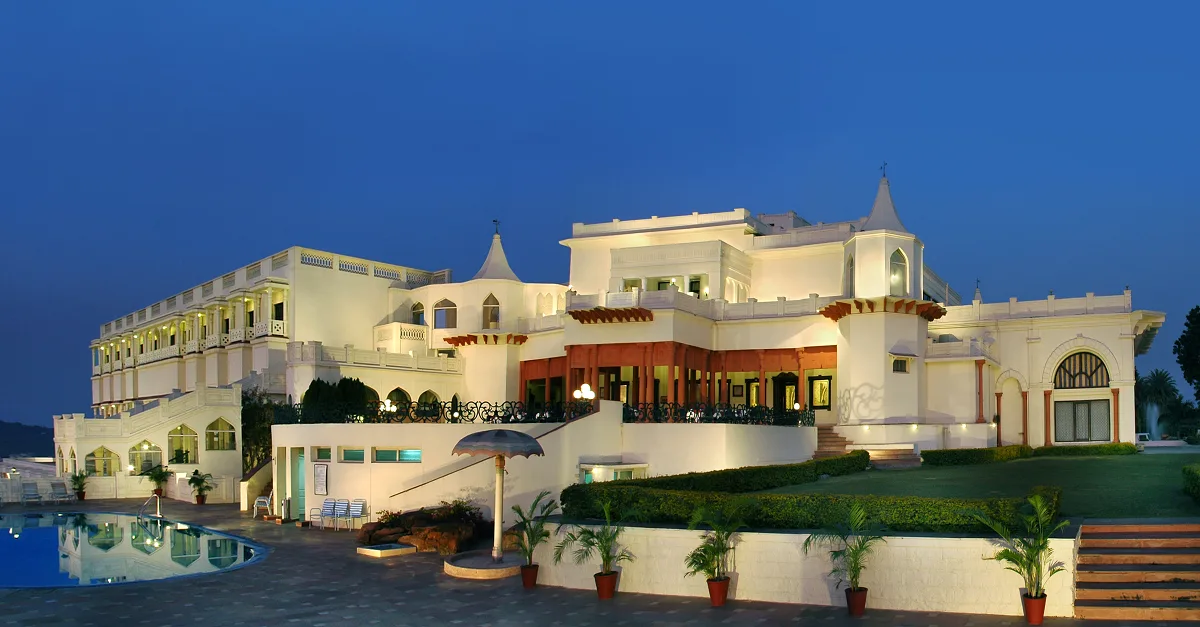Noor Us Sabah Palace Best Hotels in Madhya Pradesh