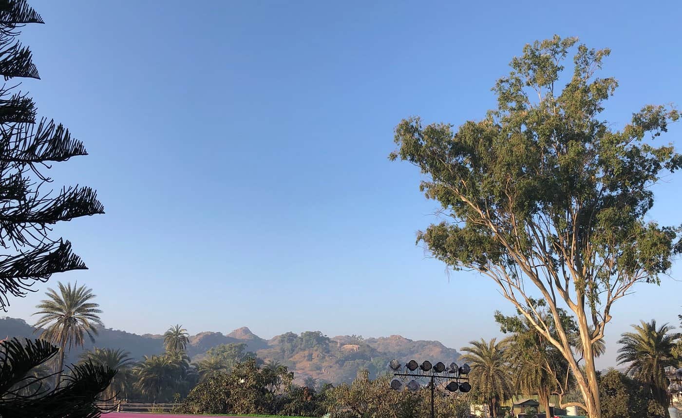 hotels and resorts in mount abu